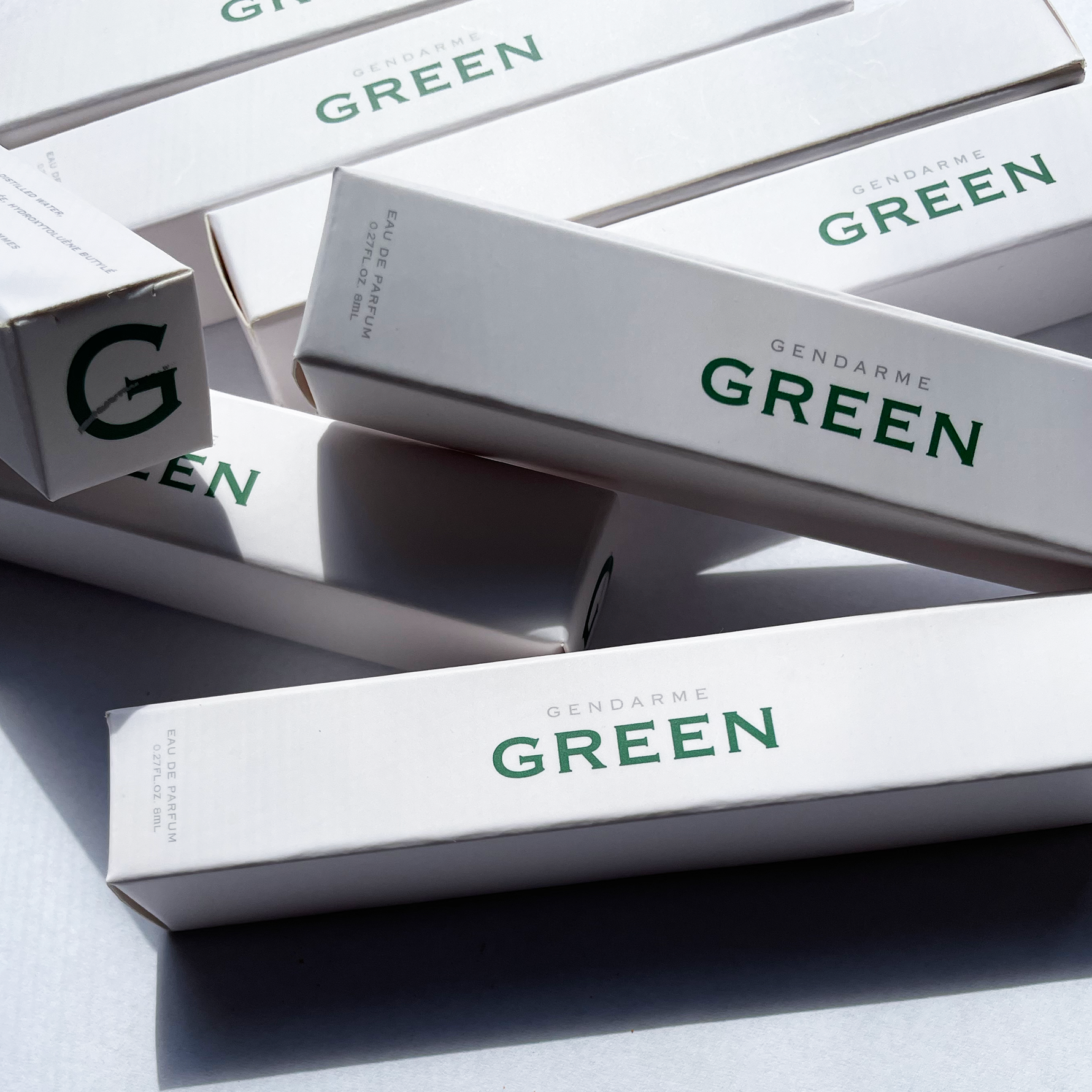 decorative image of Multiple Boxes of Gendarme Green travel size white box